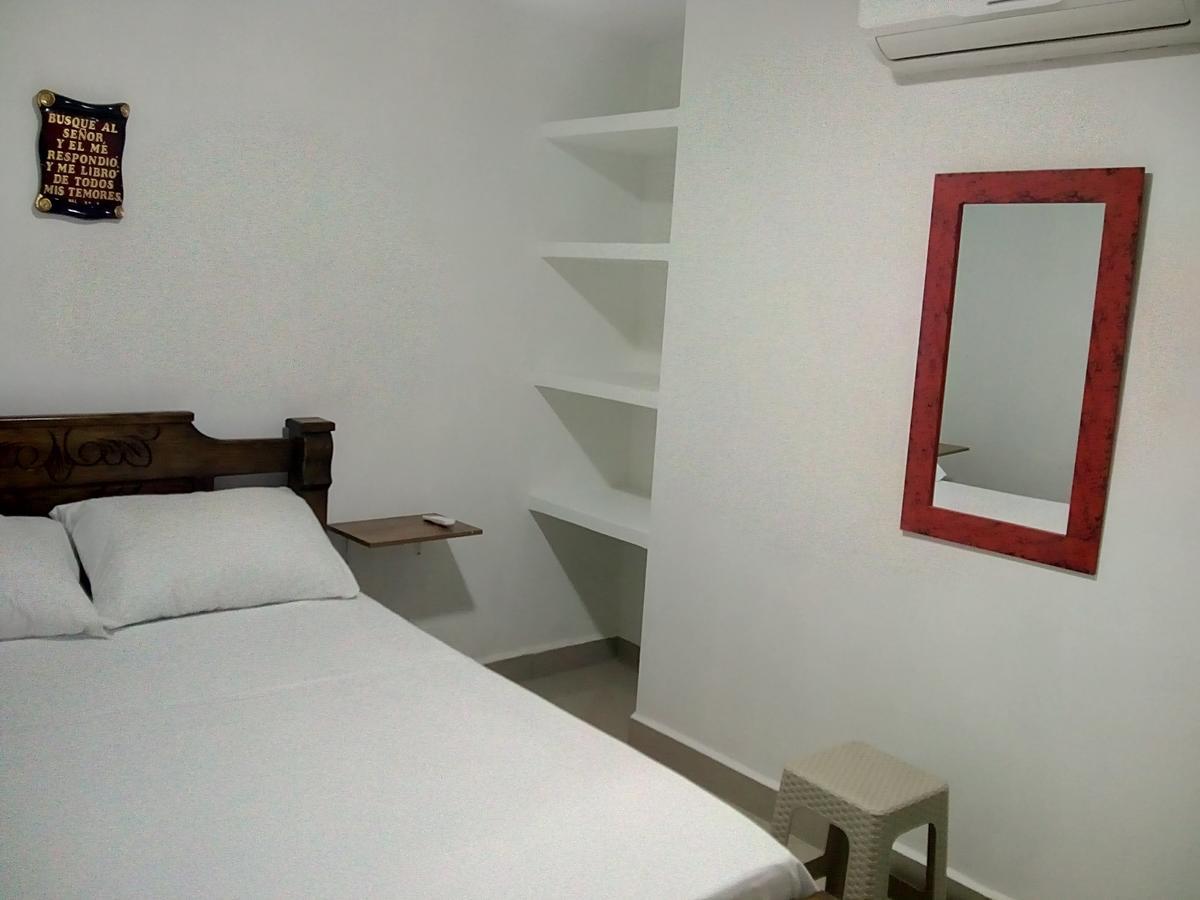 Hostel Casa De Barajas *